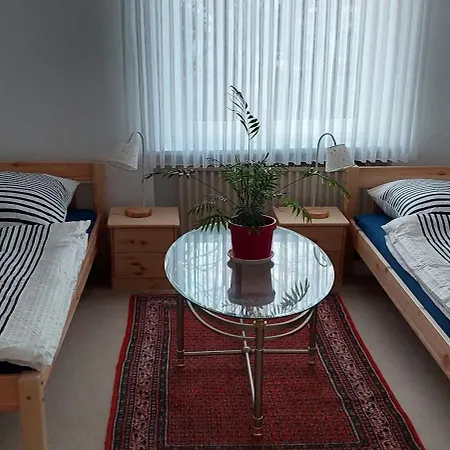 Haus Bremon - Monteur- Und Ferienunterkunft Raum Aachen In Ruhiger Lage